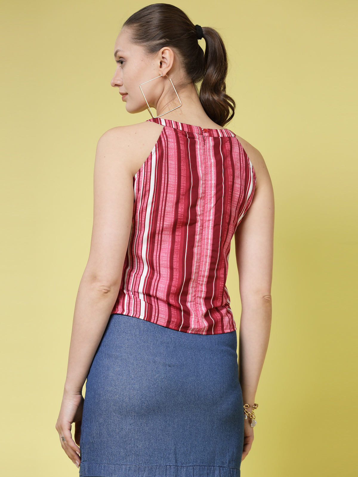 Women’s Vertical Striped Round Neck Top