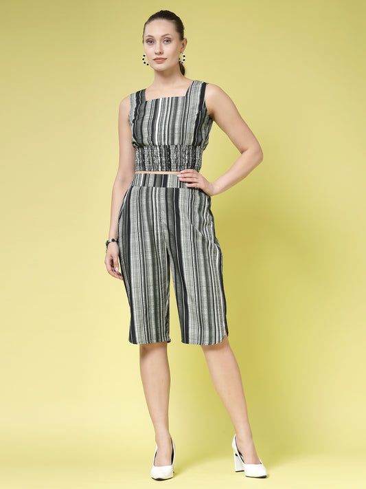 Women’s Striped Top With Capris