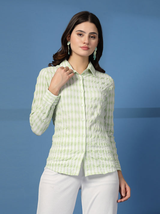 Women’s Checked Spread Collar Comfort Relaxed Fit Seersucker Shirt