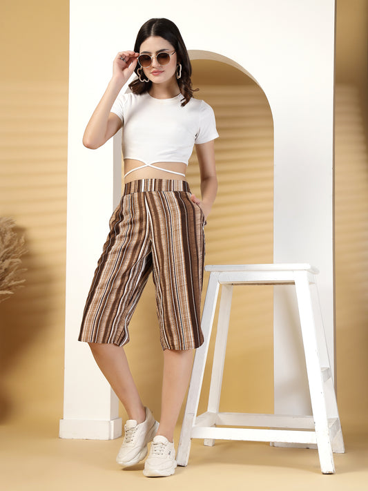 Women’s Striped Relaxed Fit Mid-Rise Capris
