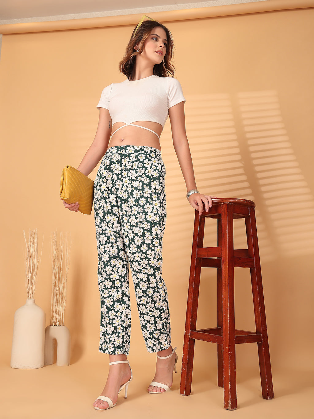 Being Naughty Women Floral Printed Straight Palazzos