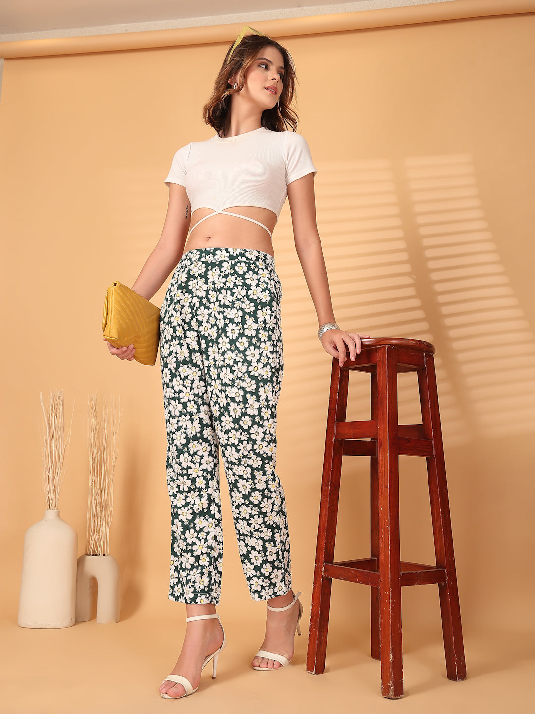 Being Naughty Women Floral Printed Straight Palazzos