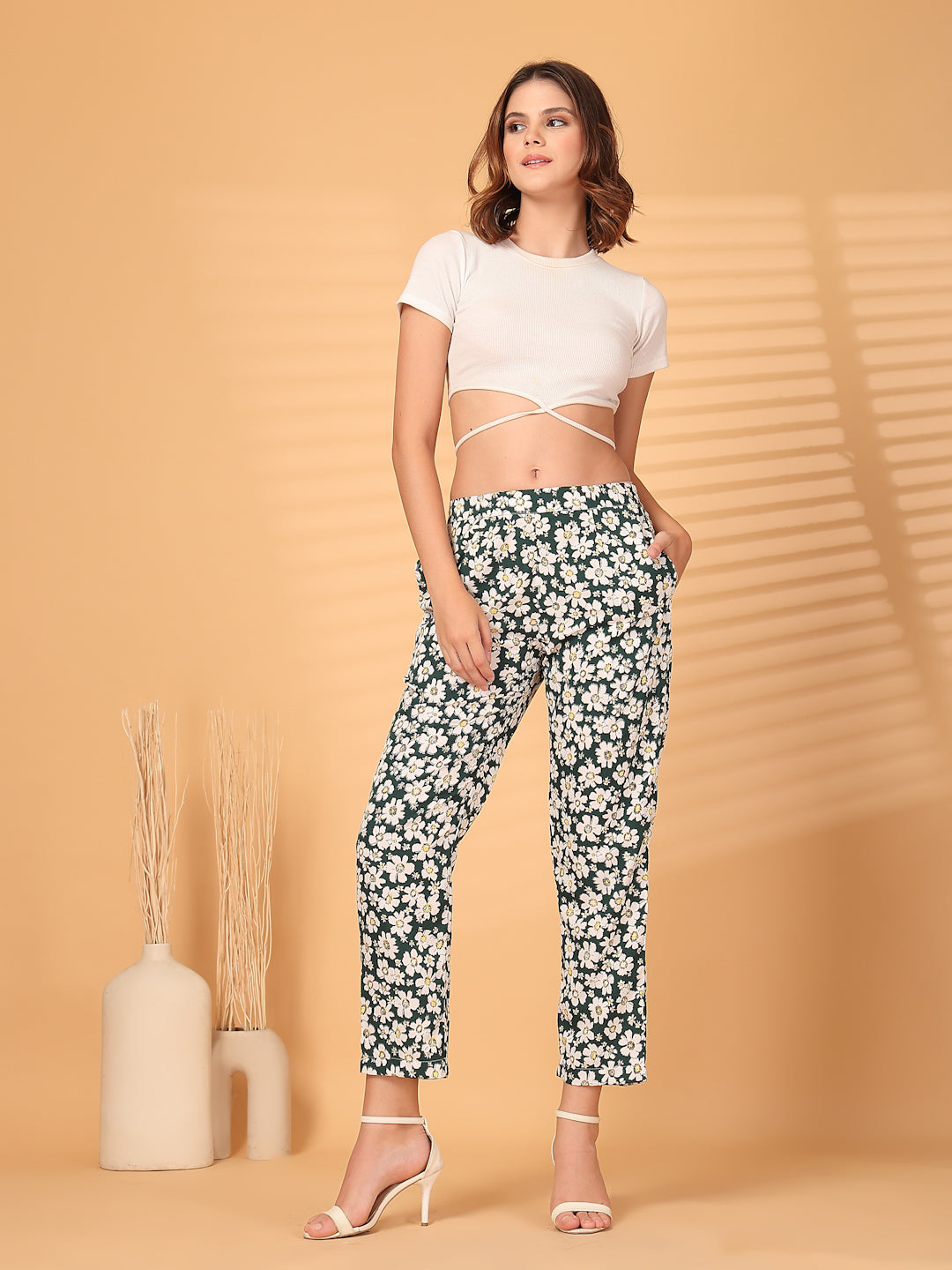 Being Naughty Women Floral Printed Straight Palazzos