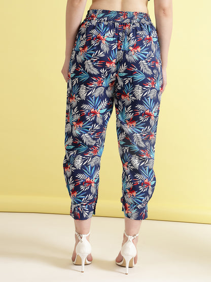 Women’s Printed Pleated Mid-Rise Regular Trousers